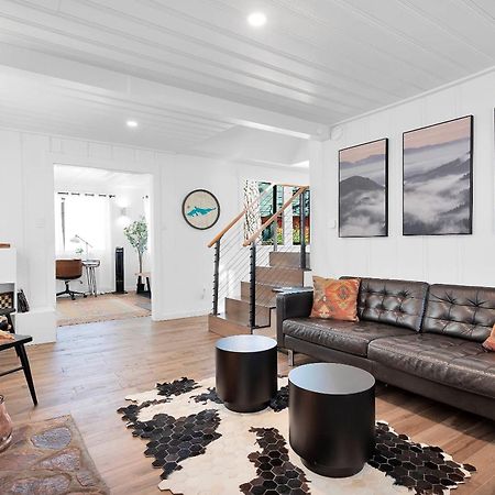 Sled-Ski Lakeside Village Cabin - Spa - Bbq - Firepit - Loft - Games ビッグ・ベアー・レイク エクステリア 写真
