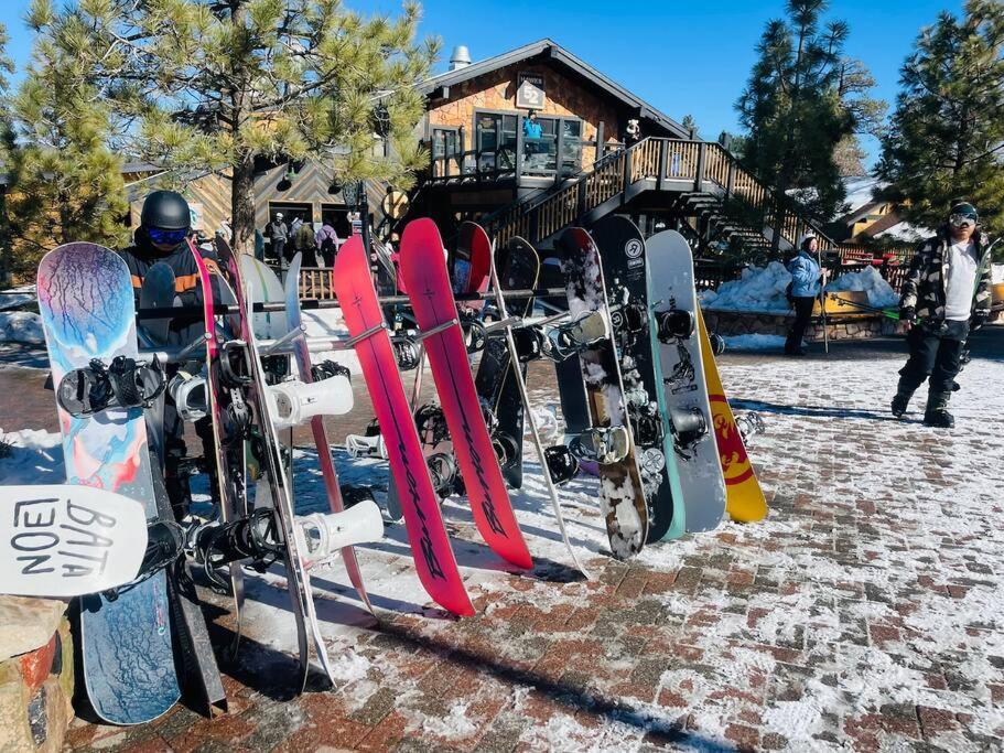Sled-Ski Lakeside Village Cabin - Spa - Bbq - Firepit - Loft - Games ビッグ・ベアー・レイク エクステリア 写真