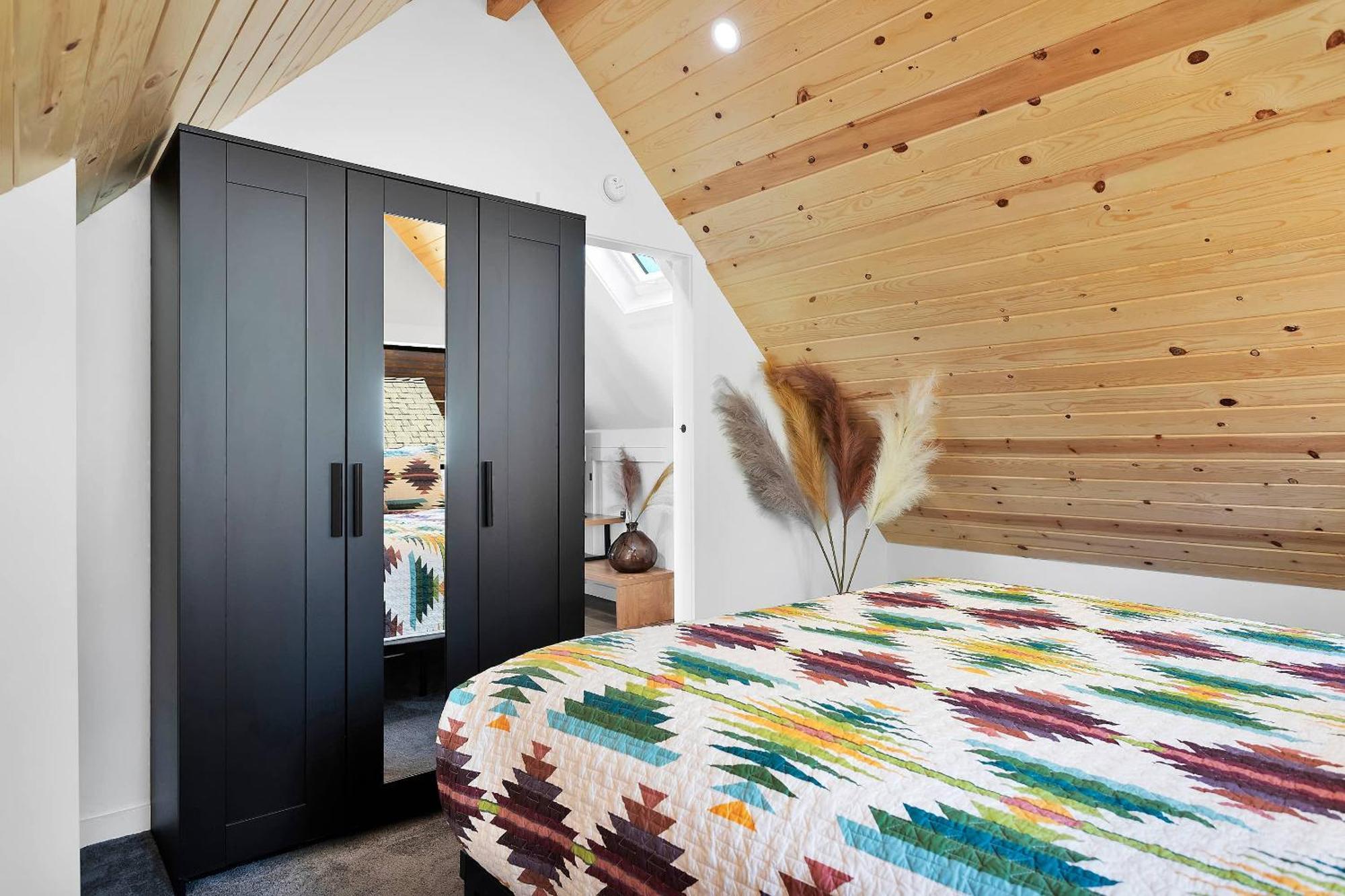 Sled-Ski Lakeside Village Cabin - Spa - Bbq - Firepit - Loft - Games ビッグ・ベアー・レイク エクステリア 写真