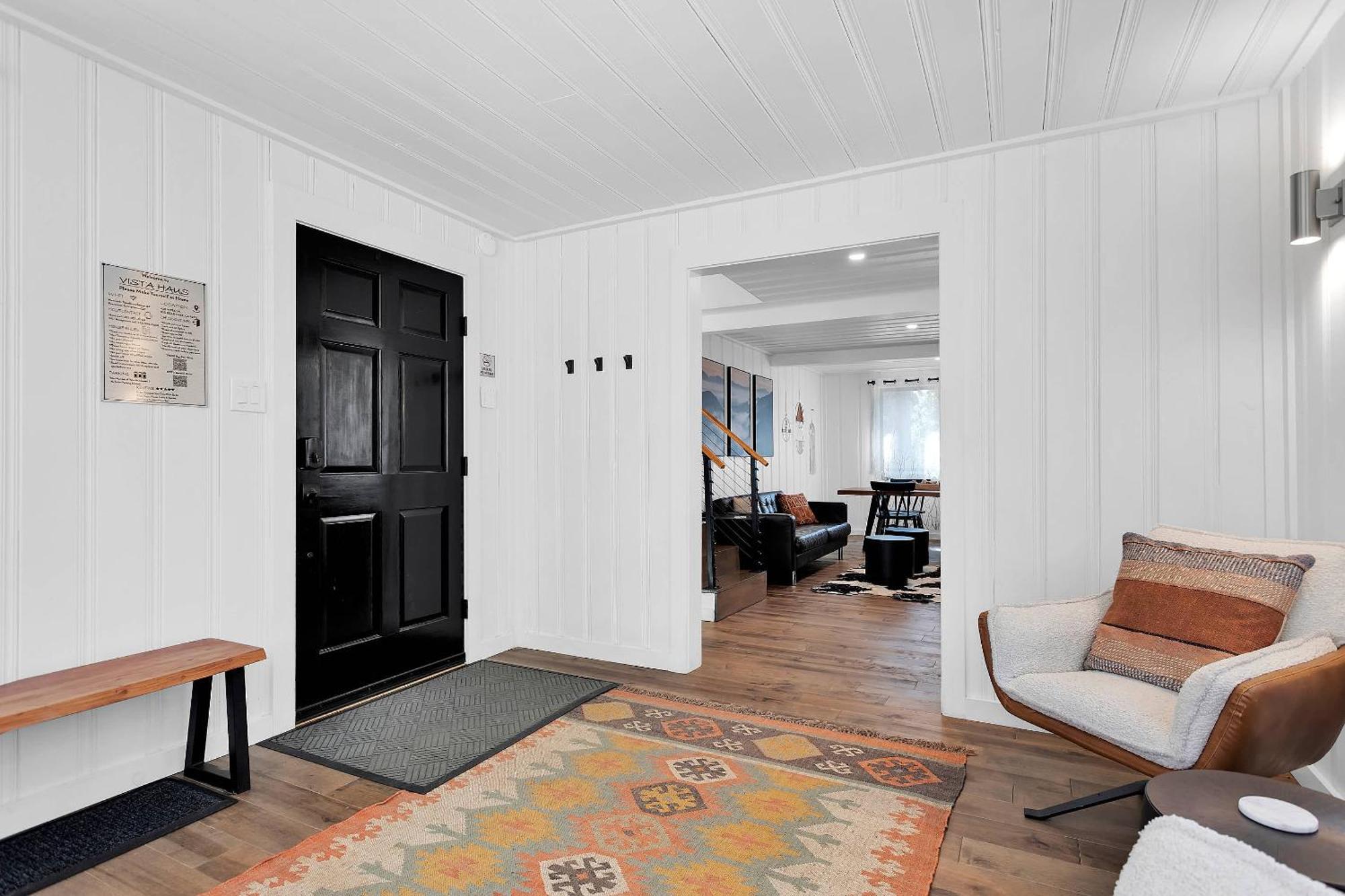 Sled-Ski Lakeside Village Cabin - Spa - Bbq - Firepit - Loft - Games ビッグ・ベアー・レイク エクステリア 写真