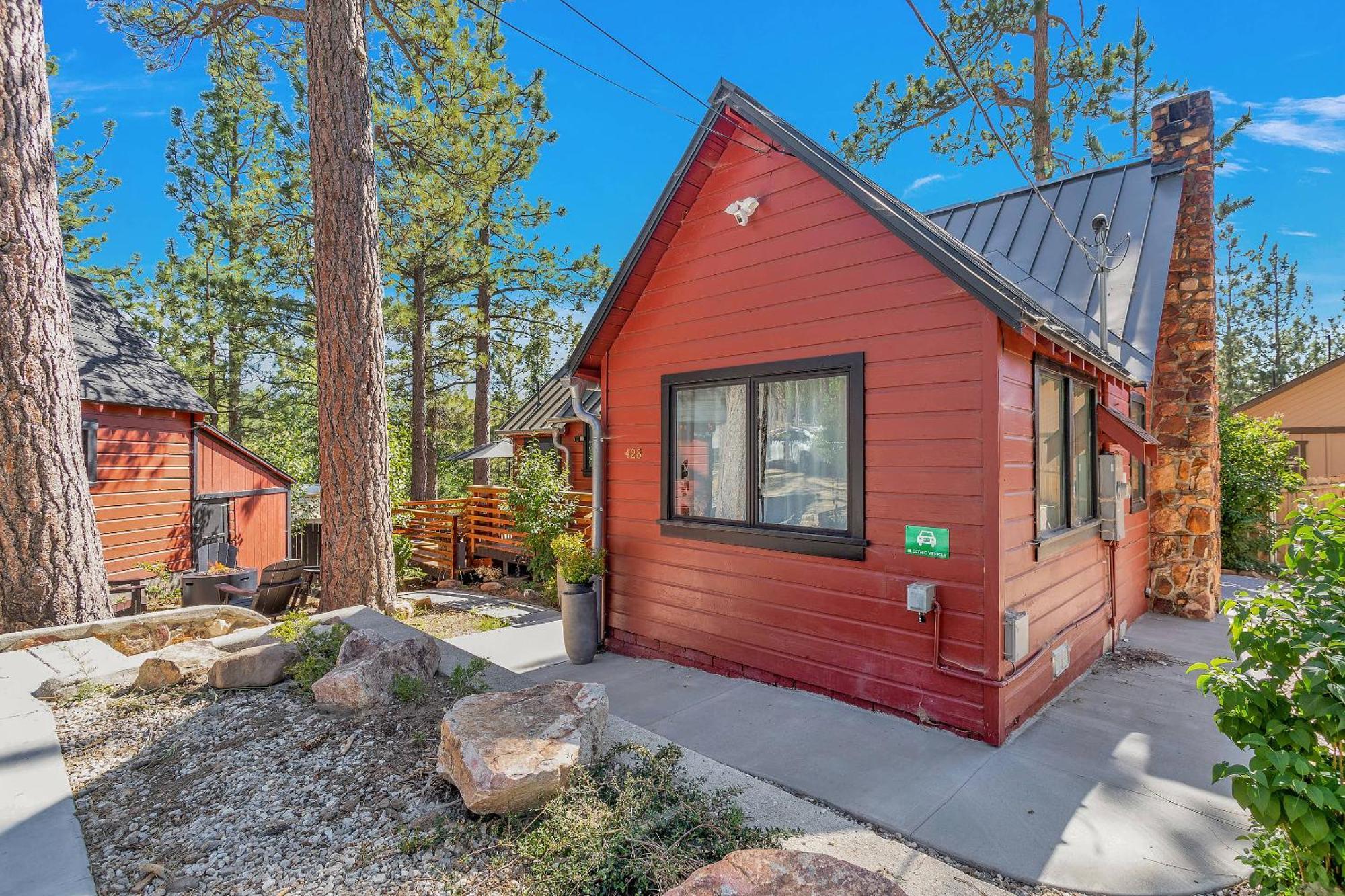 Sled-Ski Lakeside Village Cabin - Spa - Bbq - Firepit - Loft - Games ビッグ・ベアー・レイク エクステリア 写真