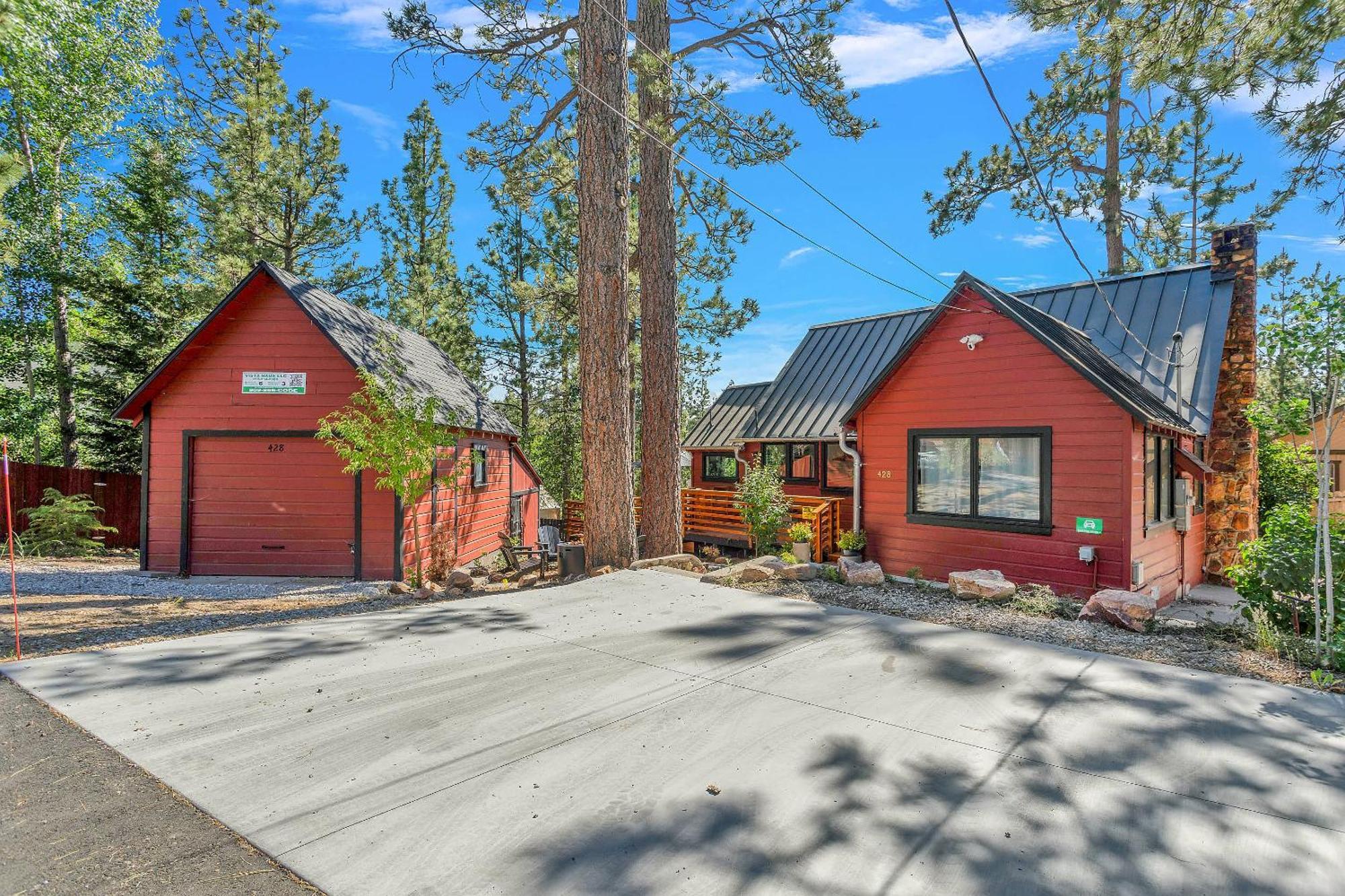 Sled-Ski Lakeside Village Cabin - Spa - Bbq - Firepit - Loft - Games ビッグ・ベアー・レイク エクステリア 写真